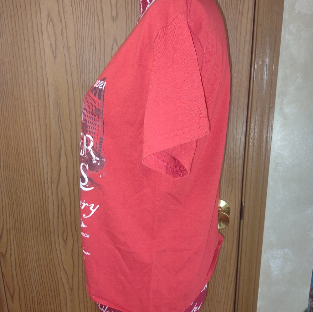 Med., Upcycle, Midsomer View 4